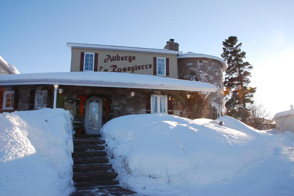 Auberge La Rosepierre Bistro Henri Grandes-Bergeronnes Esterno foto